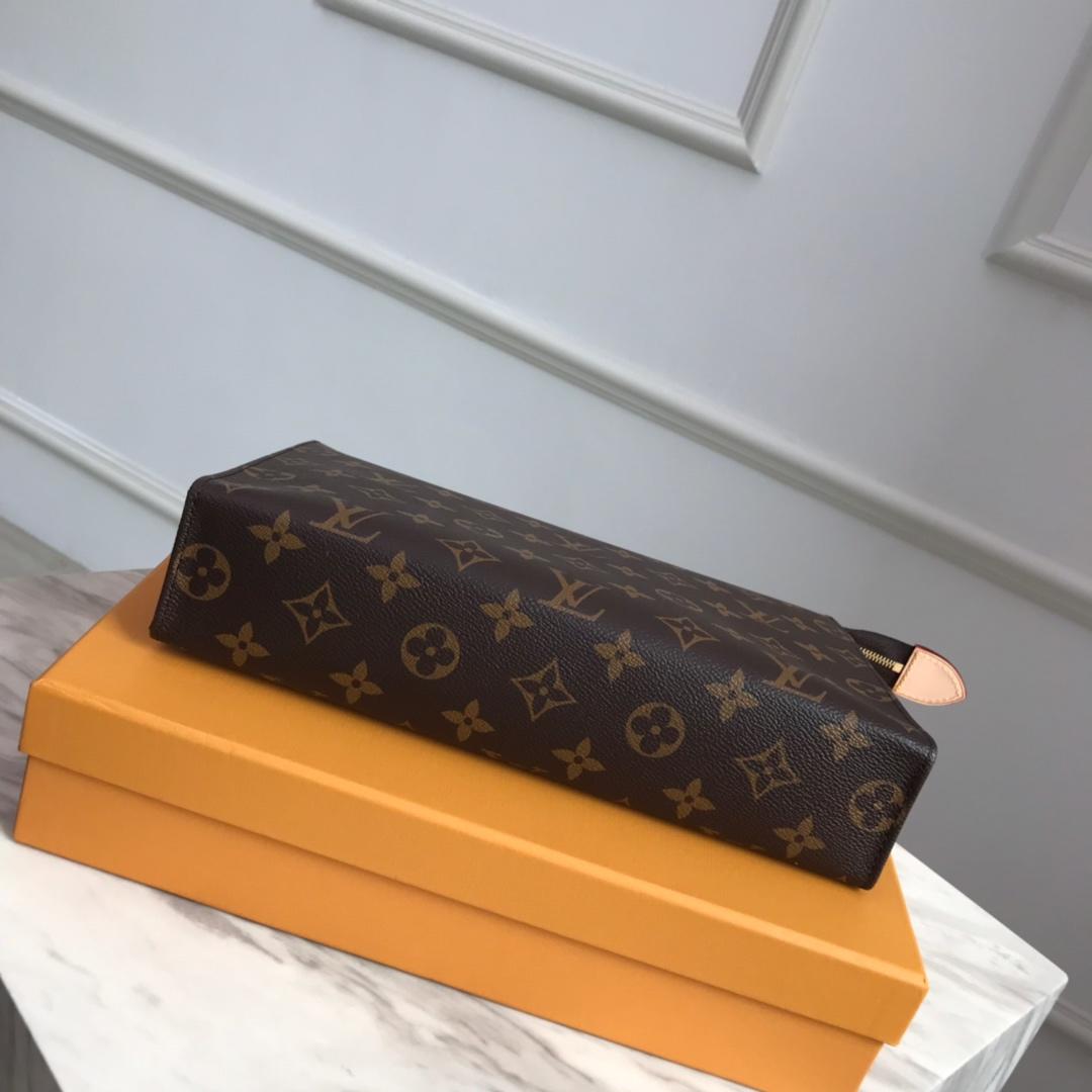 Luxe Touch Bags