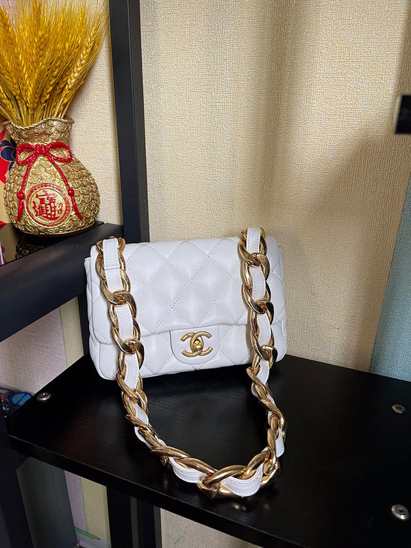 Luxe Touch Bags 

 -  Bags - 3094