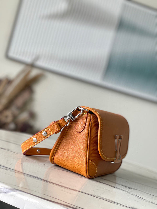 Fashion Luxe Touch bags - 3956