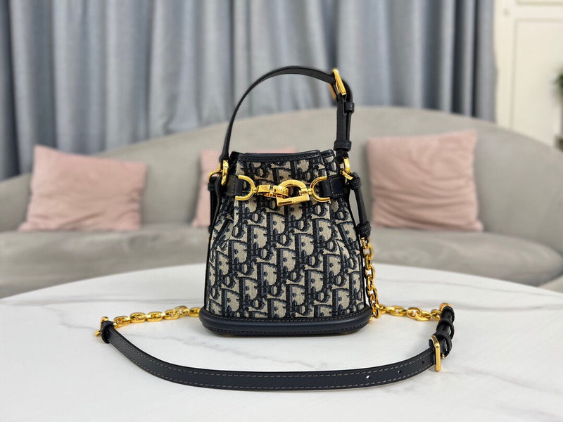 LTB - Luxe Touch Bags - 496