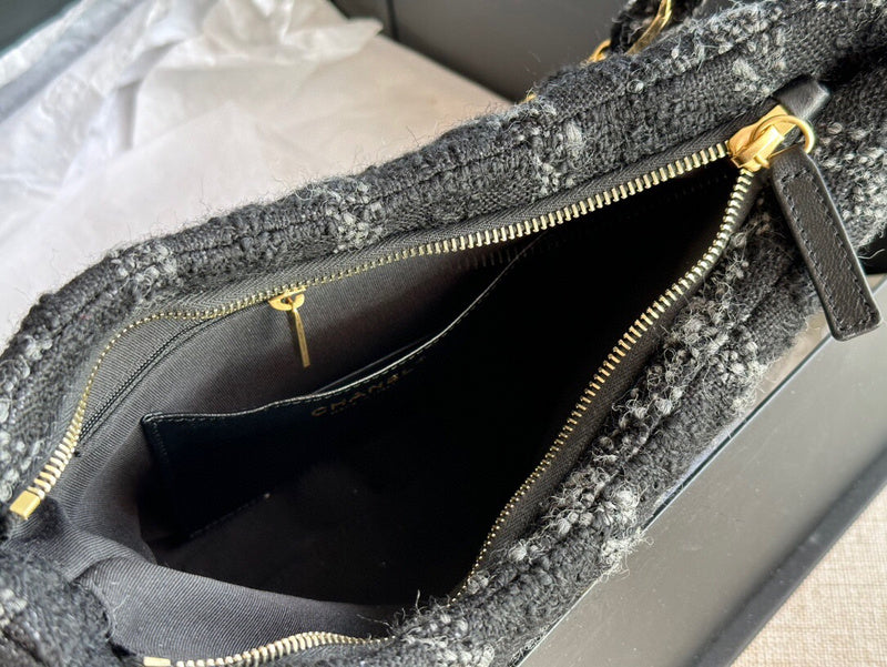 Luxe Touch Bags 

 -  Bags - 2713