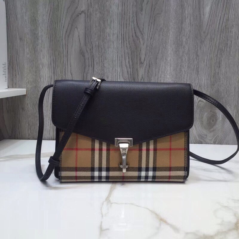 Luxe Touch Fashion -BBR Bags - 1589
