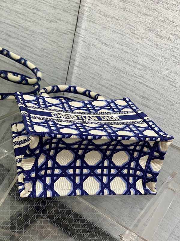 LTB - Luxe Touch Bags - 024