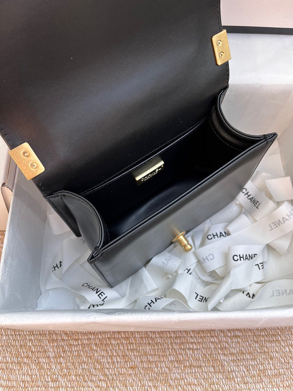 Luxe Touch Bags 

 -  Bags - 3417