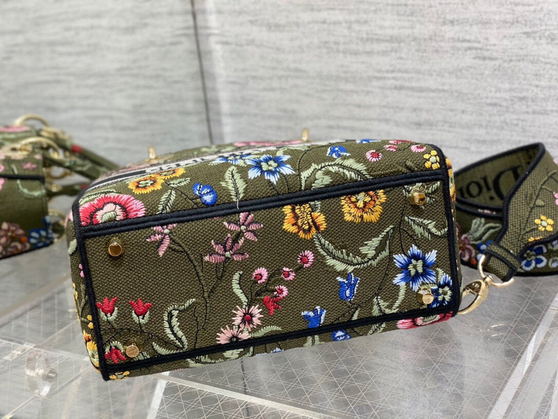 LTB - Luxe Touch Bags - 1189