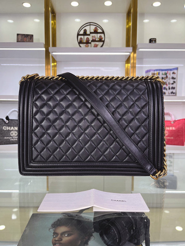 Luxe Touch Bags 

 -  Bags - 3368