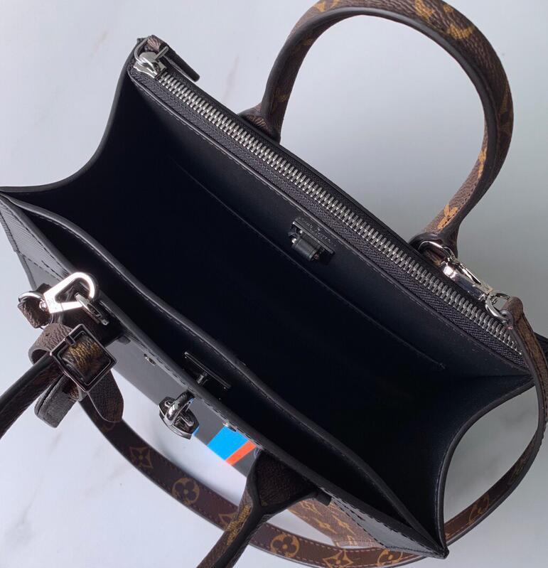 Luxe Touch Bags -   2939