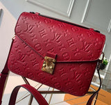 Luxe Touch Bags -   2938