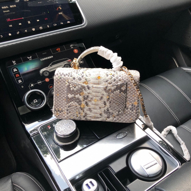 Luxe Touch Bags 

 -  Bags - 2949