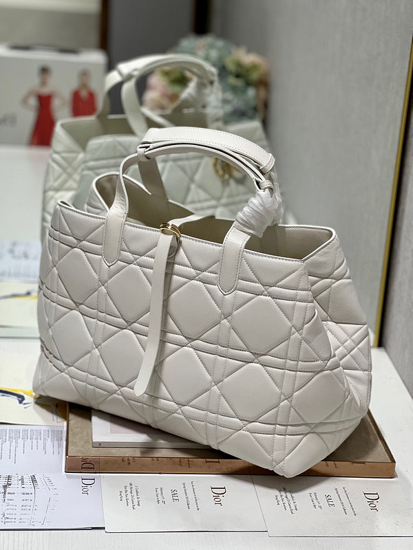 LTB - Luxe Touch Bags - 1600