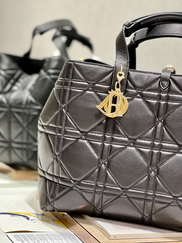 LTB - Luxe Touch Bags - 1581
