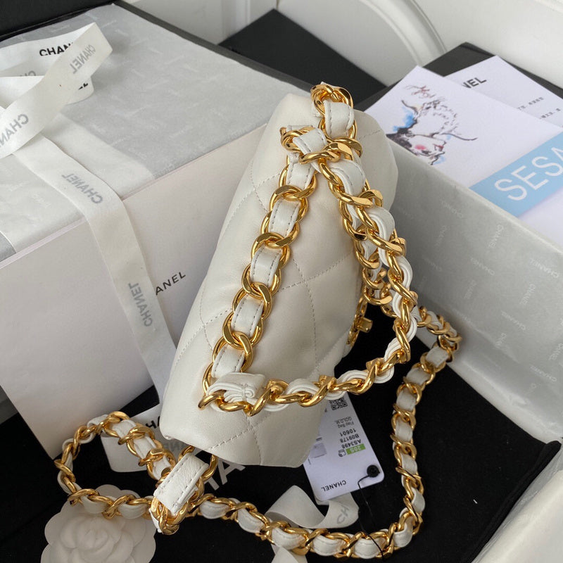 Luxe Touch Bags 

 -  Bags - 2660