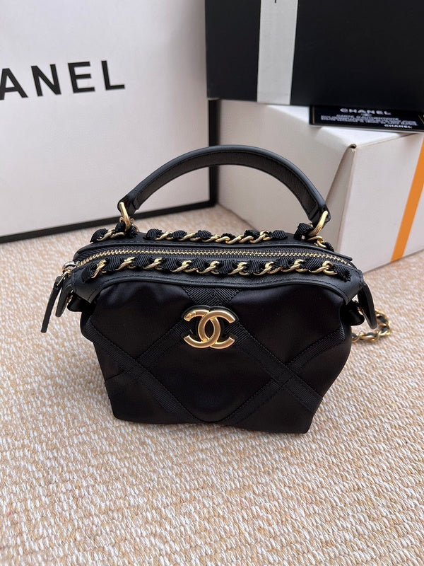 Luxe Touch Bags 

 -  Bags - 3384