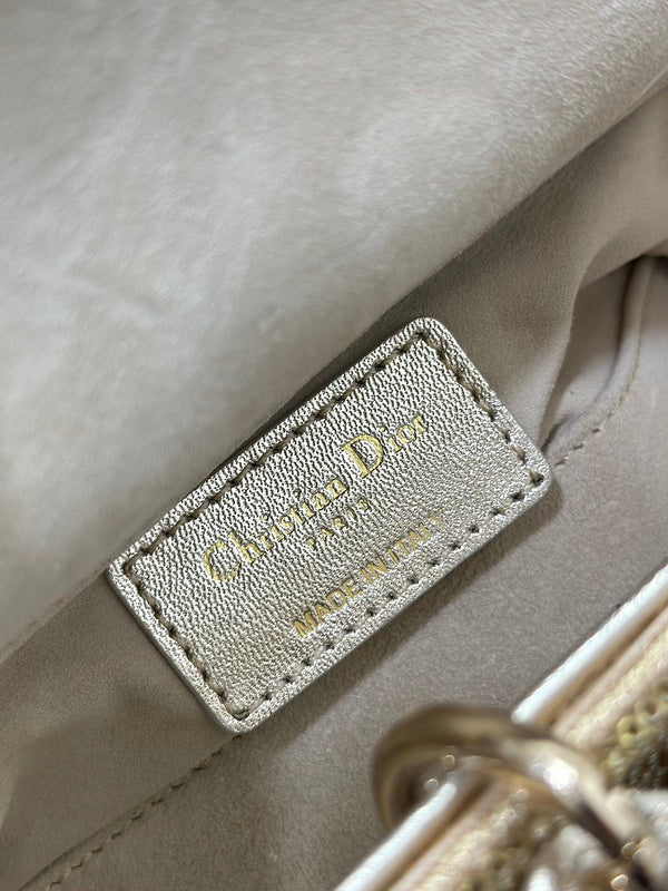 LTB - Luxe Touch Bags - 300
