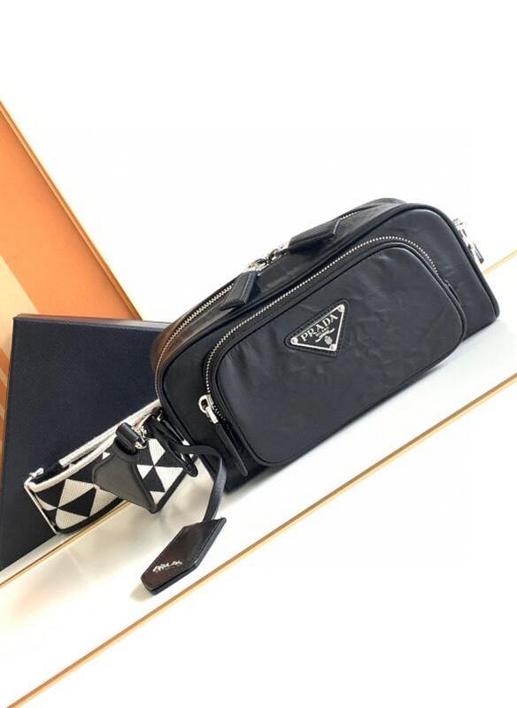 Luxe Touch Bags 

 - PD Bags - 089
