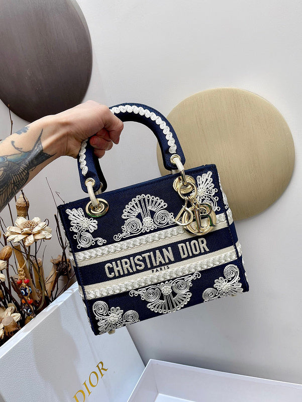 LTB - Luxe Touch Bags - 082