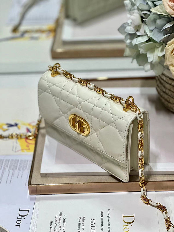 LTB - Luxe Touch Bags - 585
