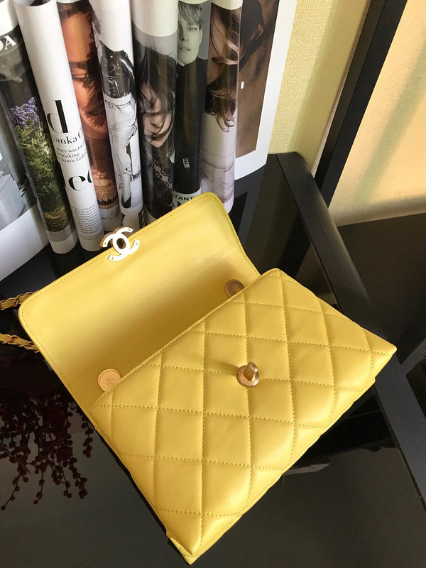 Luxe Touch Bags 

 -  Bags - 3387