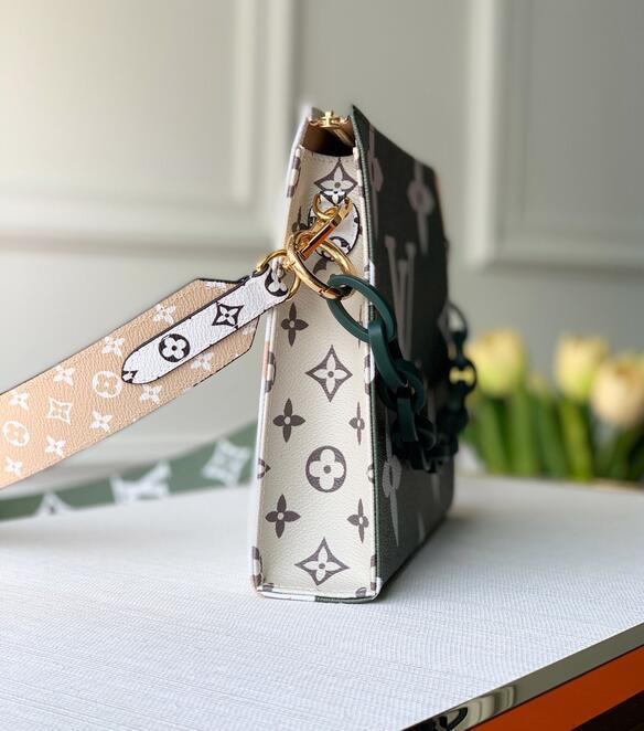 Luxe Touch Bags -   3083