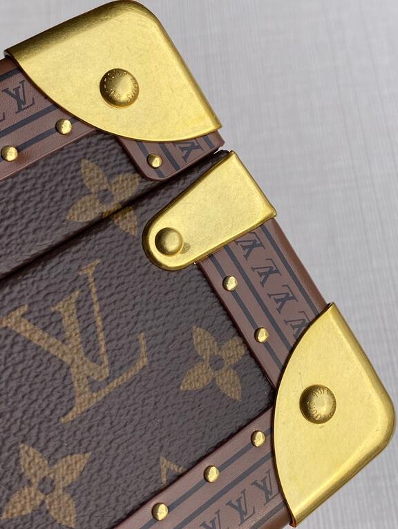 Luxe Touch Bags -   2975