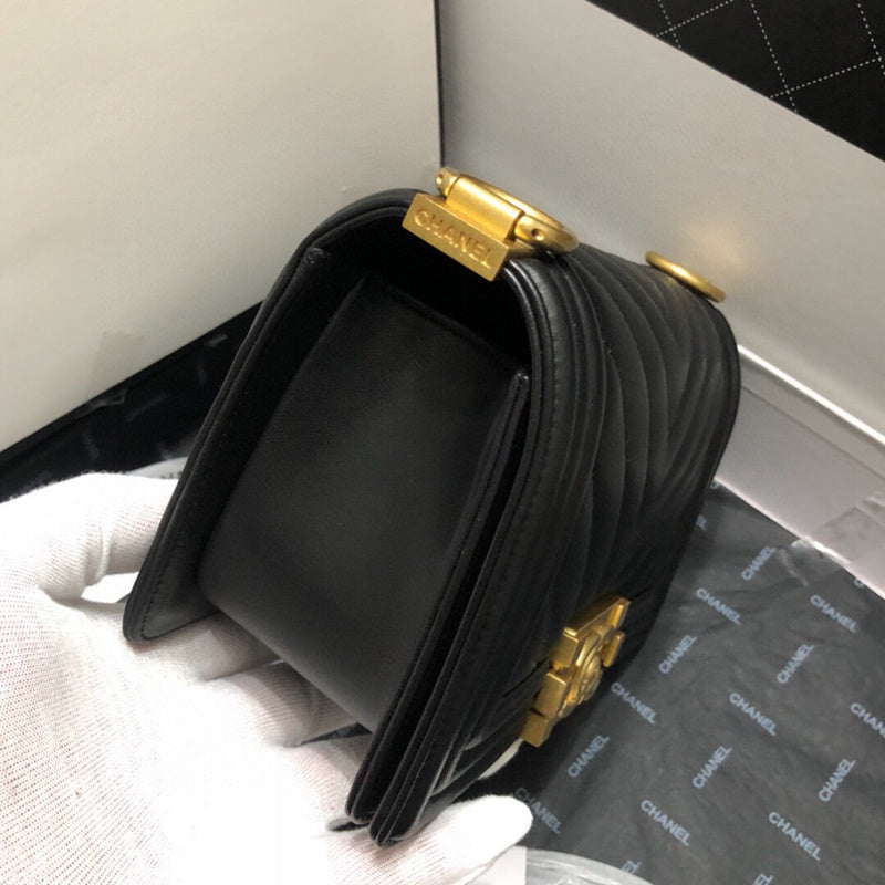 Luxe Touch Bags 

 -  Bags - 2607