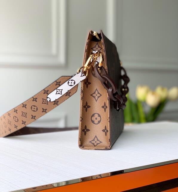 Luxe Touch Bags -   3081