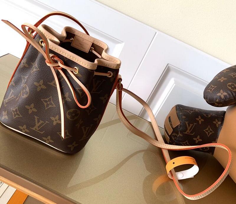 Luxe Touch Bags 

 - LTB Bags - 2525