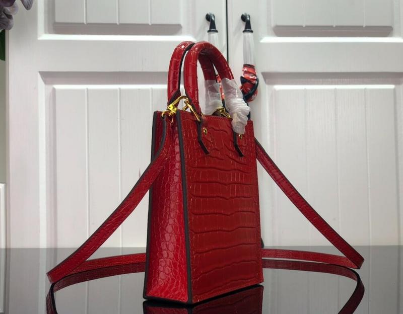 Luxe Touch Bags -   2204