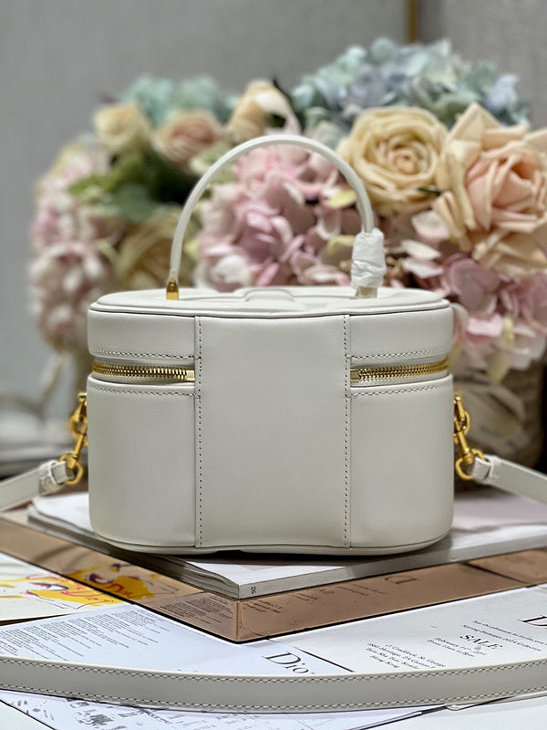 LTB - Luxe Touch Bags - 590