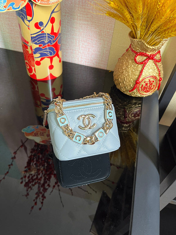 Luxe Touch Bags 

 -  Bags - 3156