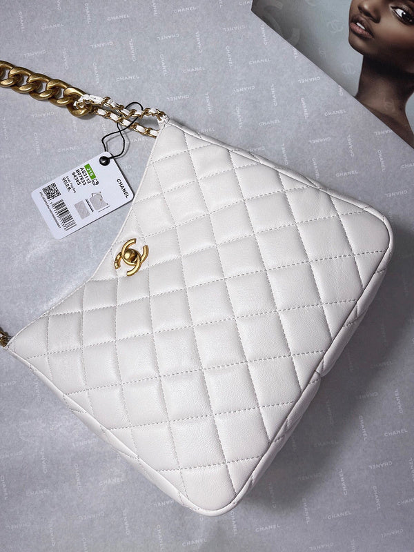 Luxe Touch Bags 

 -  Bags - 3381
