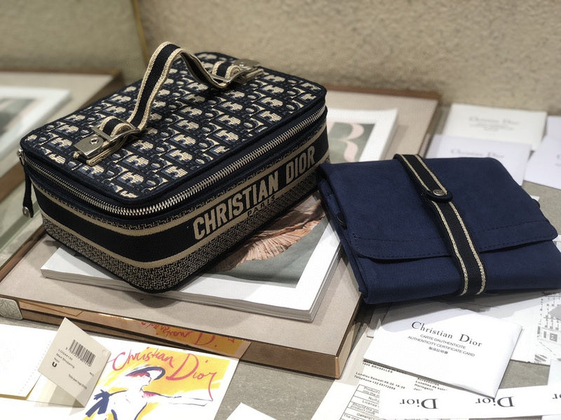 LTB - Luxe Touch Bags - 1948
