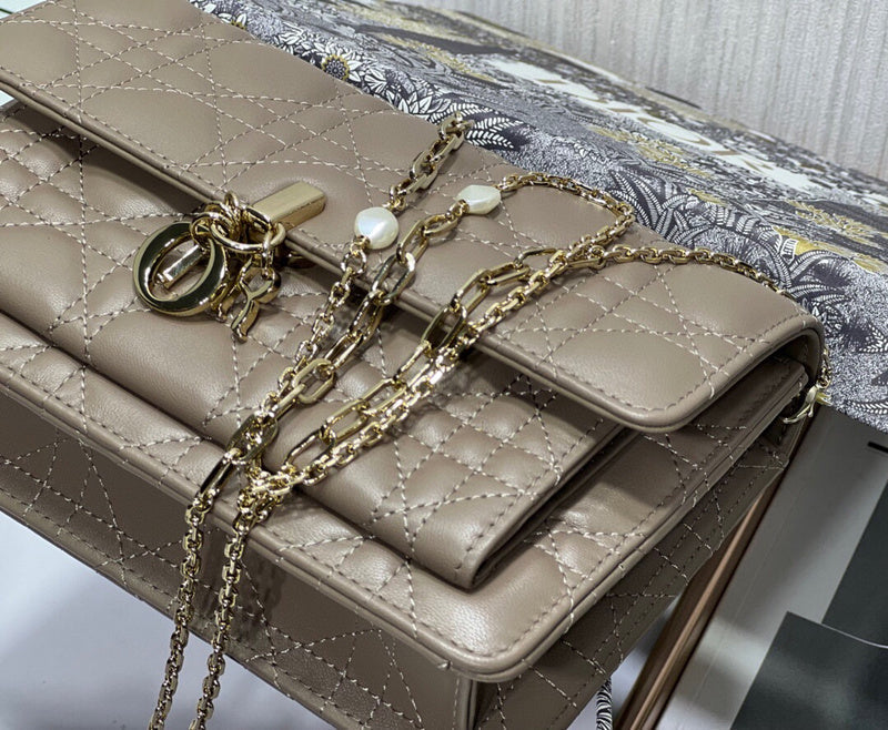 LTB - Luxe Touch Bags - 499