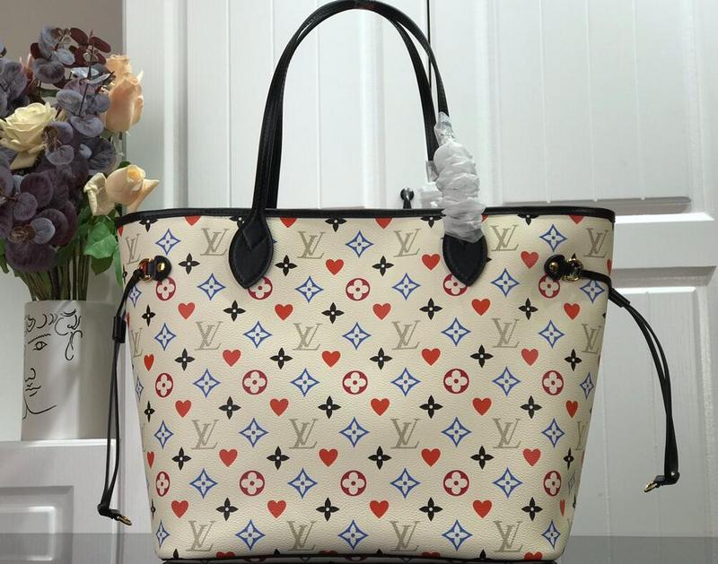 Luxe Touch Bags -   2631