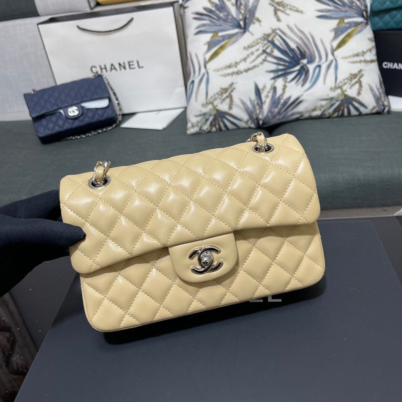 Luxe Touch Bags 

 -  Bags - 3243