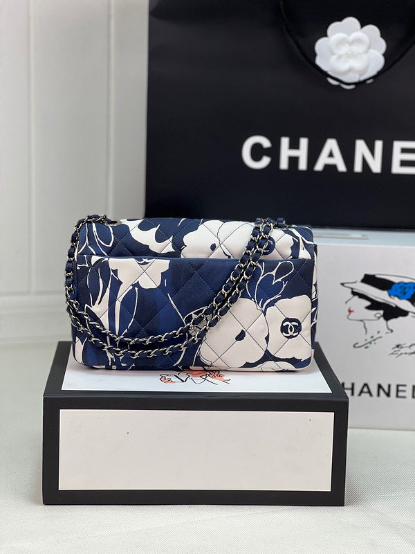 Luxe Touch Bags 

 -  Bags - 2781