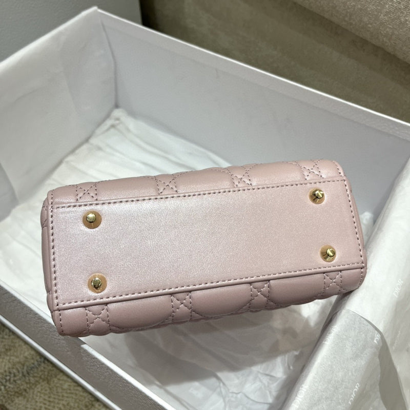 LTB - Luxe Touch Bags - 2212