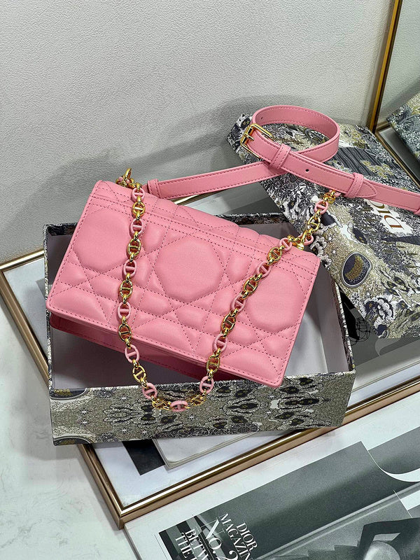 LTB - Luxe Touch Bags - 389