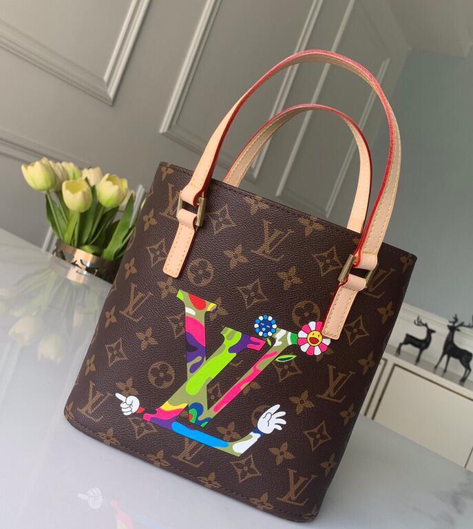 Luxe Touch Bags -   2870
