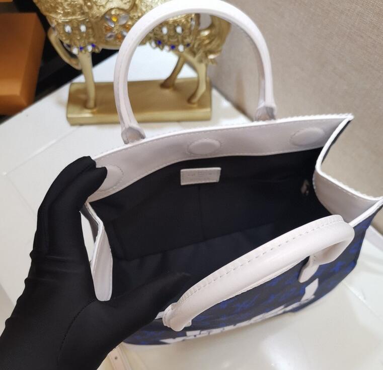 Luxe Touch Bags 

 - LTB Bags - 2432