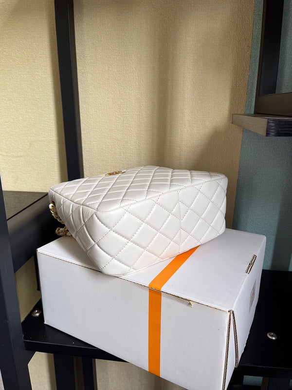 Luxe Touch Bags 

 -  Bags - 3321