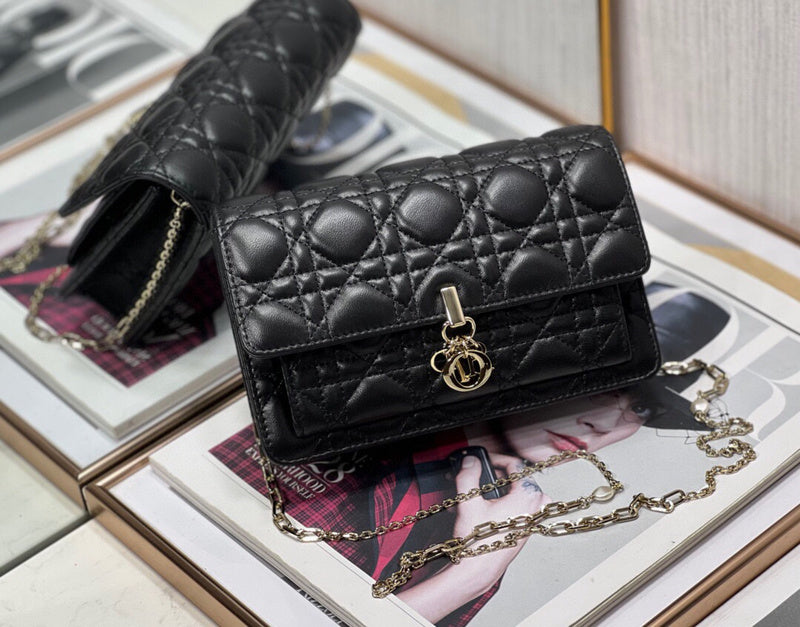 LTB - Luxe Touch Bags - 484