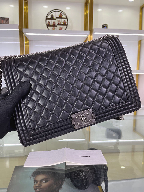Luxe Touch Bags 

 -  Bags - 3367
