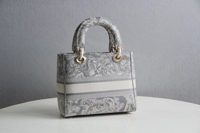 LTB - Luxe Touch Bags - 2251