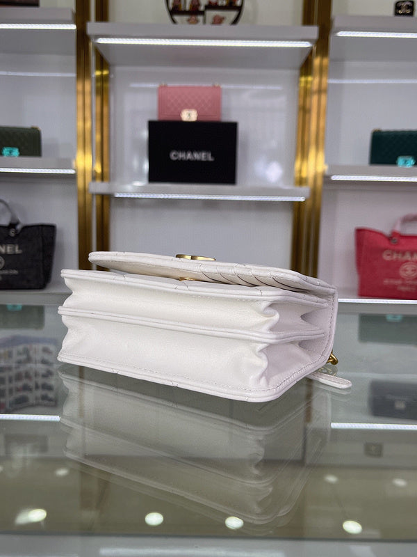 Luxe Touch Bags 

 -  Bags - 3346