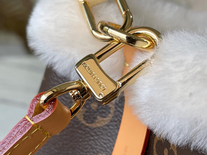 Fashion Luxe Touch bags - 4575