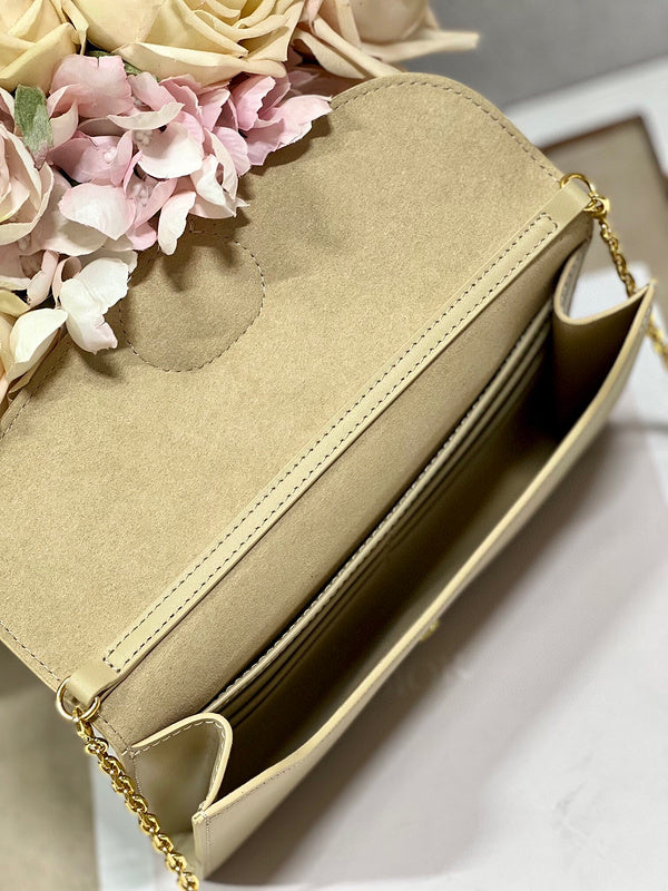 LTB - Luxe Touch Bags - 681