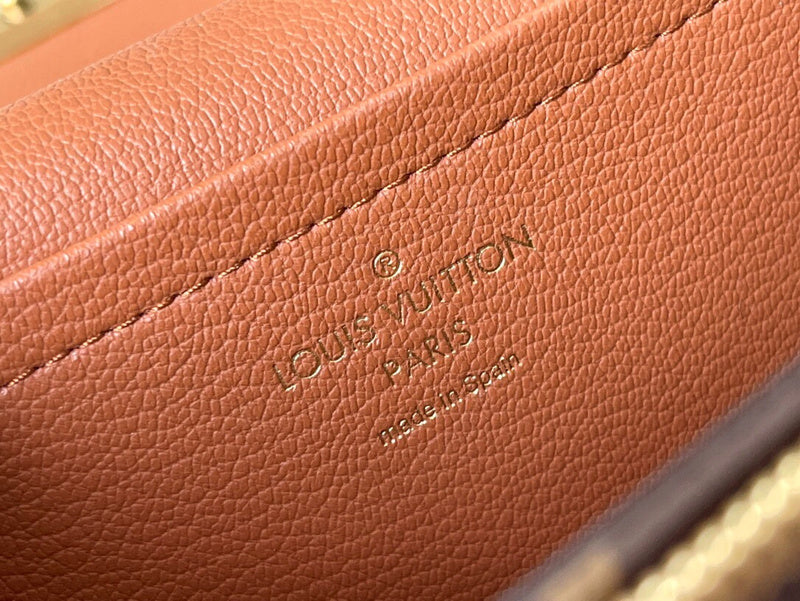 Fashion Luxe Touch bags - 4658