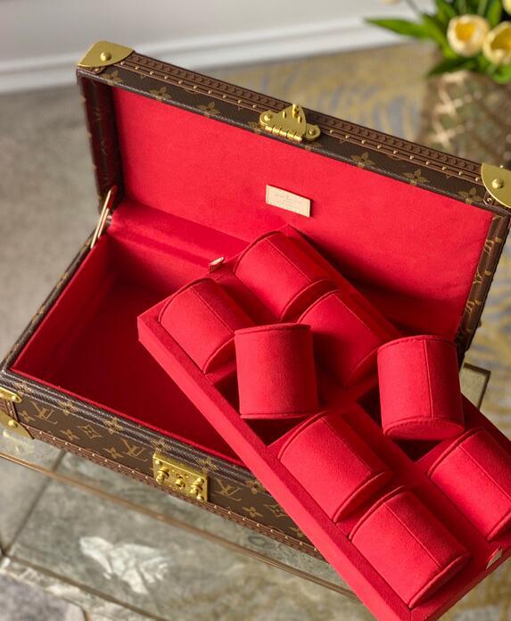 Luxe Touch Bags -   2975