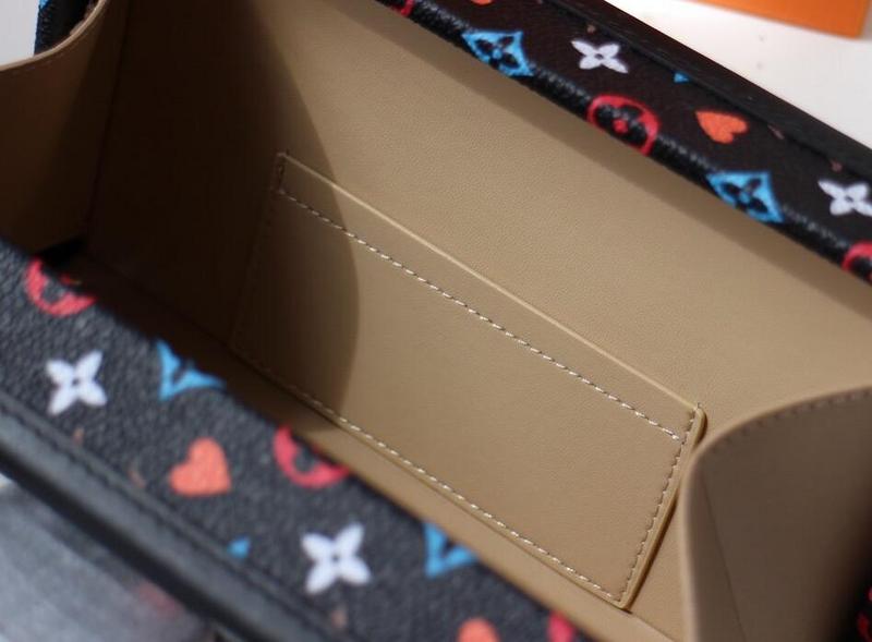 Luxe Touch Bags -   2665